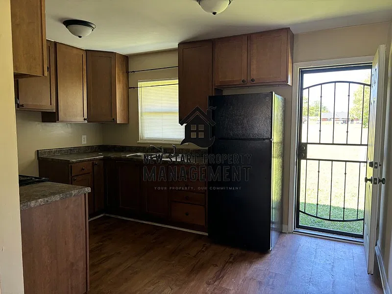 209B — Photo 4