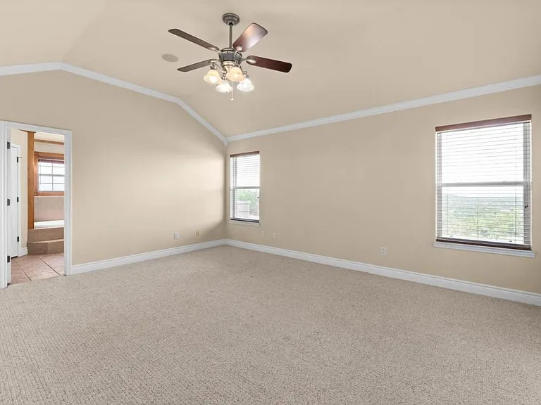 336 Skyline Dr — Photo 15