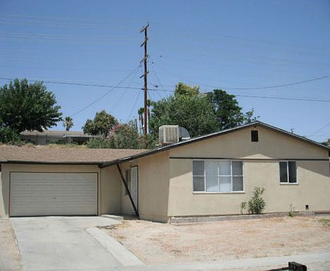 1st image of 700 Patricia St