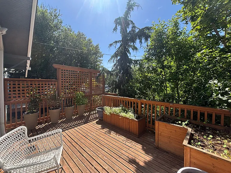 3521 S Ferdinand St — Photo 32