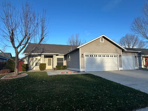 1324 Chichester Dr, Gardnerville, NV 89410