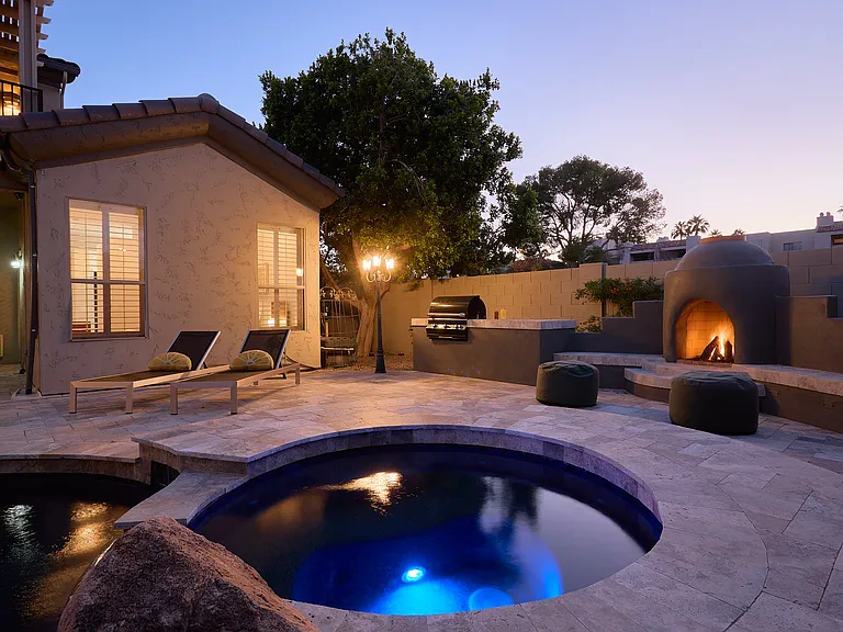 3202 E Orange Dr — Photo 45