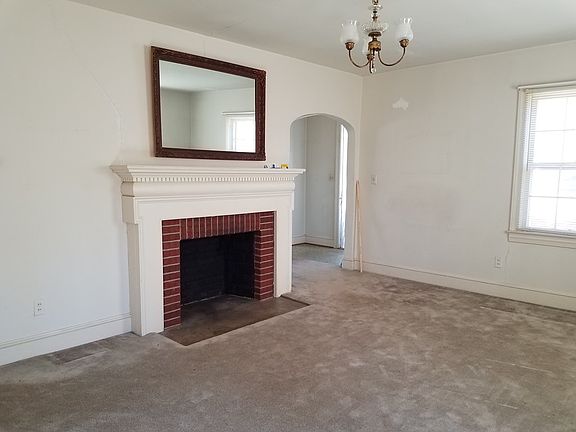 5th image of 1620 Rivermont Hts