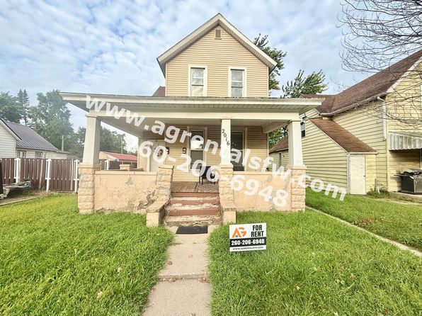2016 Phenie St #201