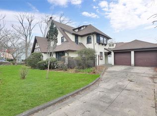11904 Audley St, Kew Gardens, NY 11415