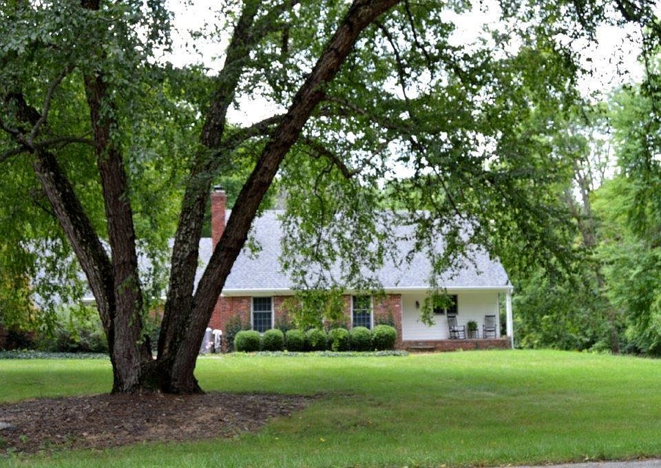 1st image of 8541 Green Braes South Dr
