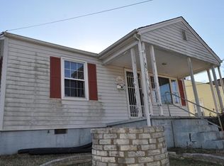 1446 Harding St, Winston Salem, NC 27107
