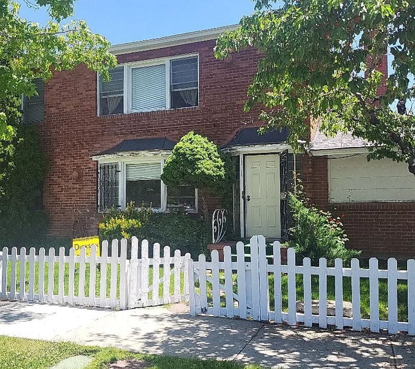 700-722 Gordon Avenue