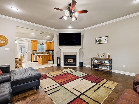 2nd image of 257 Reuben Dr