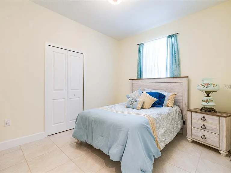 520 Nogales Ct — Photo 35