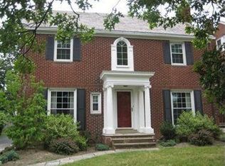 2385 Lalemant Rd, University Heights, OH 44118