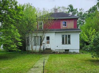 307 Adda St, Roberts, IL 60962