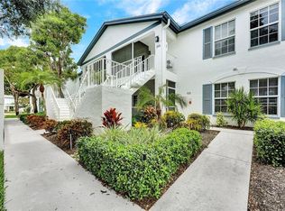 859 Tanbark Dr APT 103, Naples, FL 34108