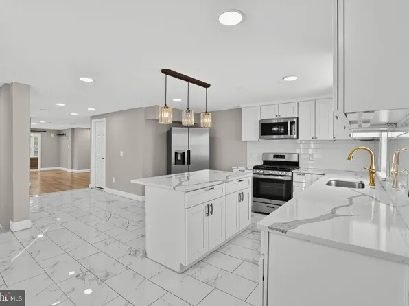 1771 Delsea Dr, Deptford, NJ 08096