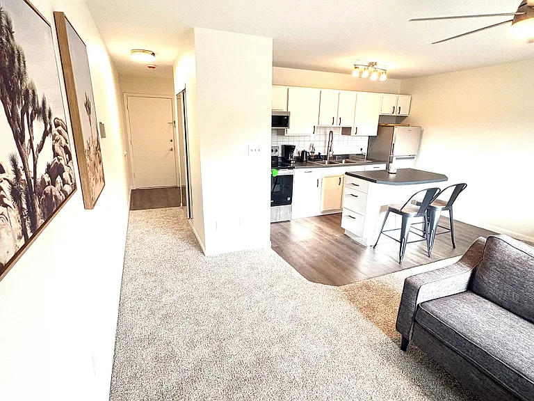 3000 Colorado Ave #H231 — Photo 8