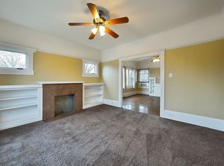 2728 T St, Sacramento, CA 95816
