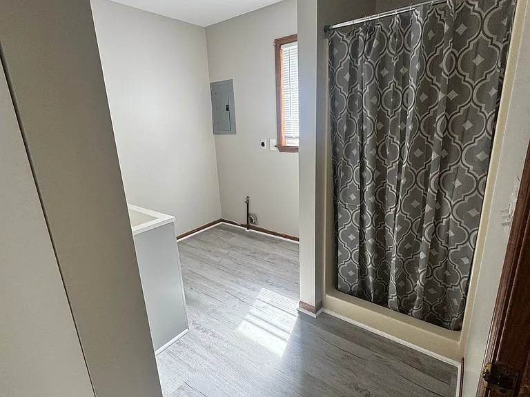 222-224 S Jackson Blvd #222 — Photo 6