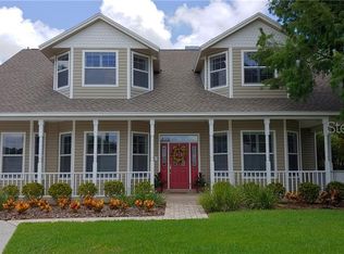 10271 Myrtle Oak Ln, Seminole, FL 33777