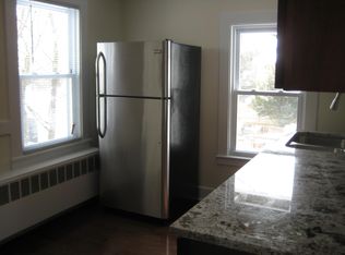 53 Oak Ridge St #II, Greenwich, CT 06830