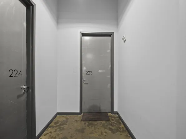 60 E Spring St APT 223, Columbus, OH 43215