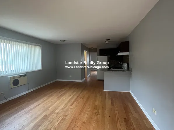 8506 Waukegan Rd APT 11, Morton Grove, IL 60053