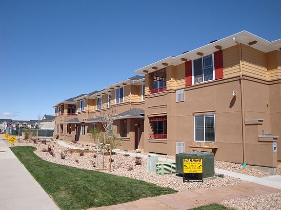 Top floor corner Condo