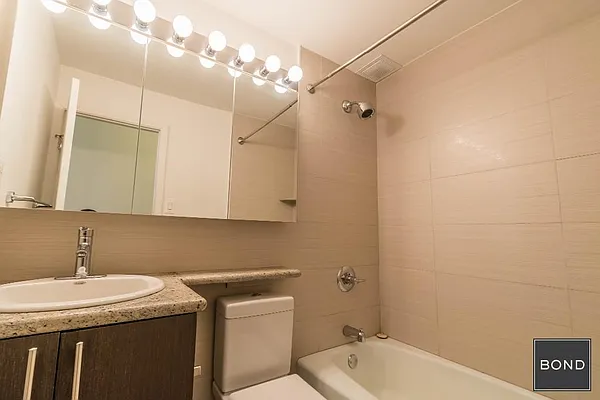 Rented by Bond New York | media 6