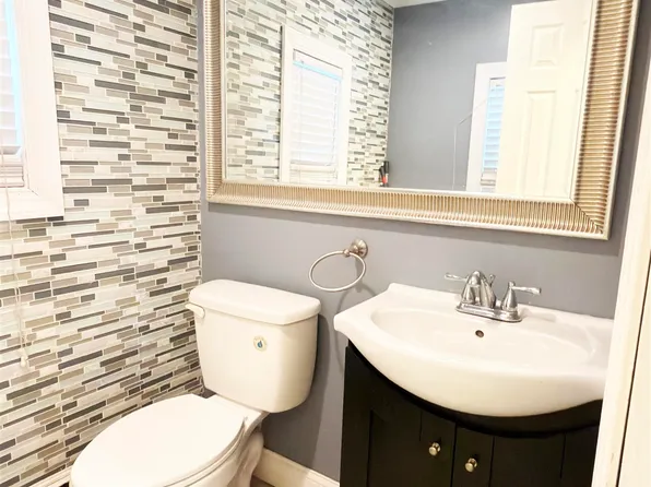 6013 Buchanan Place image 14 of 24