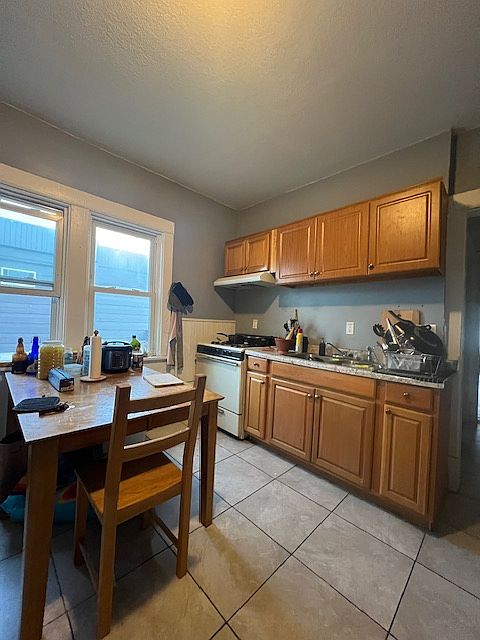 1st image of 2917 Lyndale Ave S Unit 2