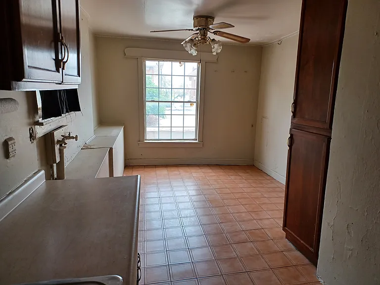 510 Randolph Dr #5 — Photo 8