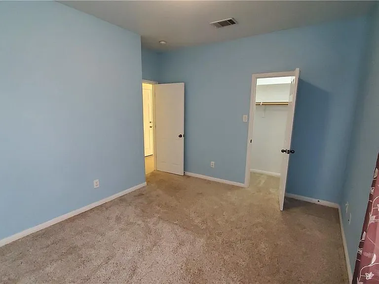 9421 Lisi Anne Dr — Photo 29