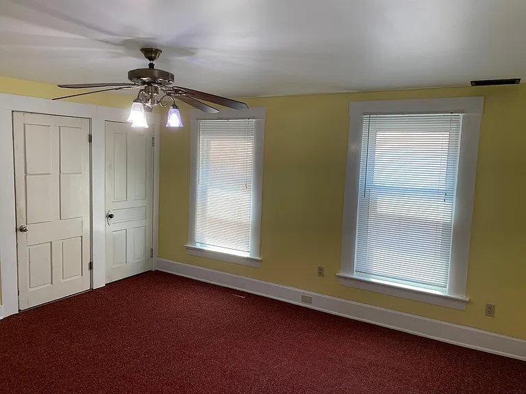 2415 Vine St #2 — Photo 12