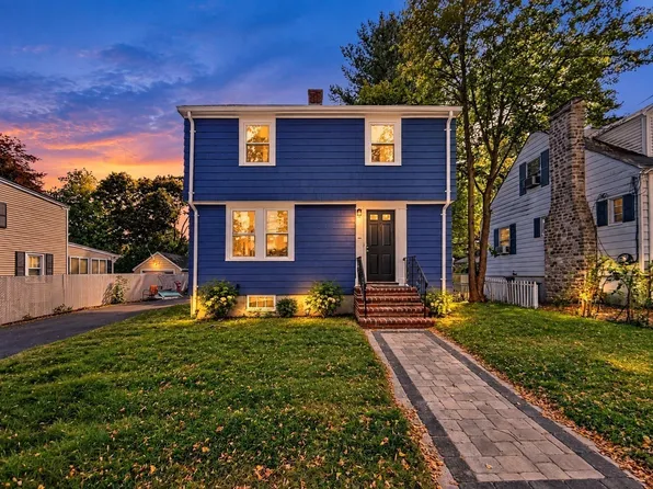 32 Grant Rd, Lynn, MA 01904