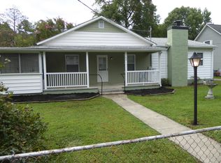 40 9th St, Colonial Beach, VA 22443