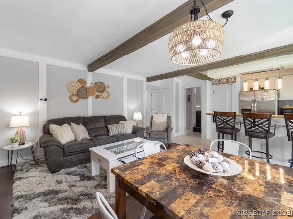 424 Duenke Dr, Osage Beach, MO 65065