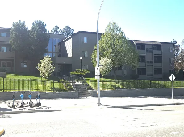 1560 Summit Dr #335, Kamloops, BC V2E 1R5