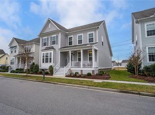 3309 Patrick Henry Dr, Chesapeake, VA 23323