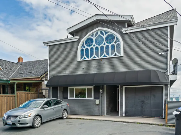 2410 37th Ave SW, Seattle, WA 98126