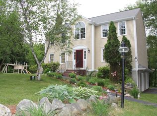 1145 West St, Walpole, MA 02081
