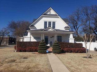 1115 NW Lake Ave, Lawton, OK 73507
