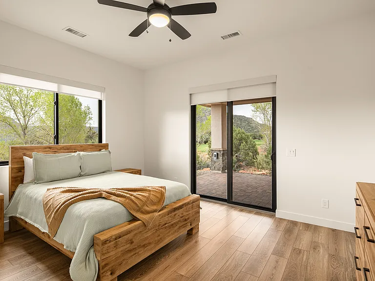 20 Crystal Sky Dr — Photo 30