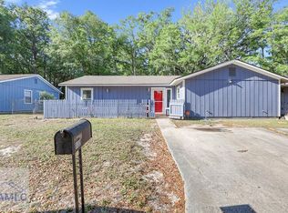 132 Cherokee Cir, Hinesville, GA 31313
