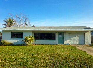 1590 Island Dr, Merritt Island, FL 32952