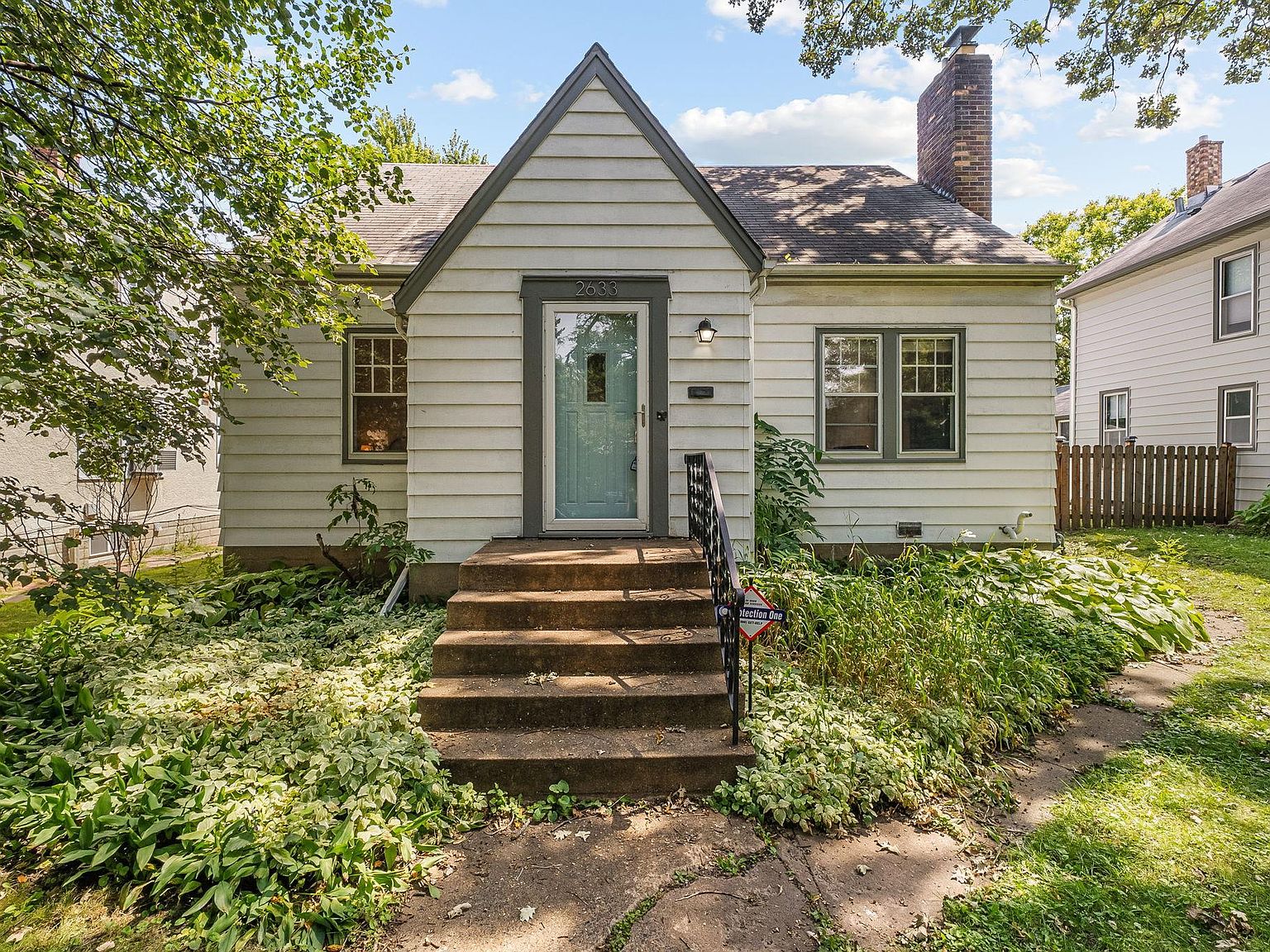 あんそにー 2633 Johnson St NE, Minneapolis, MN 55418 | Zillow