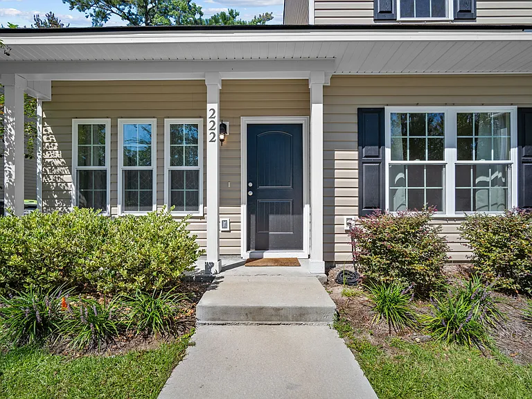 222 Admiration Ave — Photo 2