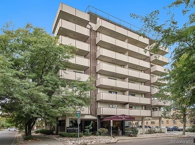 1st image of 1313 N Steele St APT 602