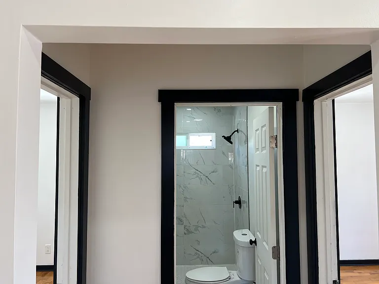 421 E Century Blvd #1 — Photo 17