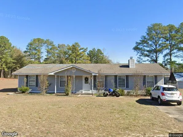 356 Thomas Dr, Ozark, AL 36360