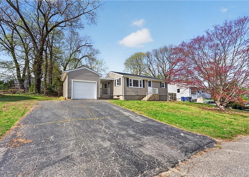 1st image of 45 Winthrop Rd