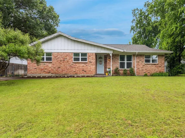 1314 Mildred Ln, Benbrook, TX 76126